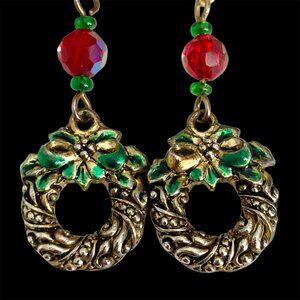 Vintage Christmas Wreath Dangle Charm Earrings Gold Tone Enamel Red Bead Post